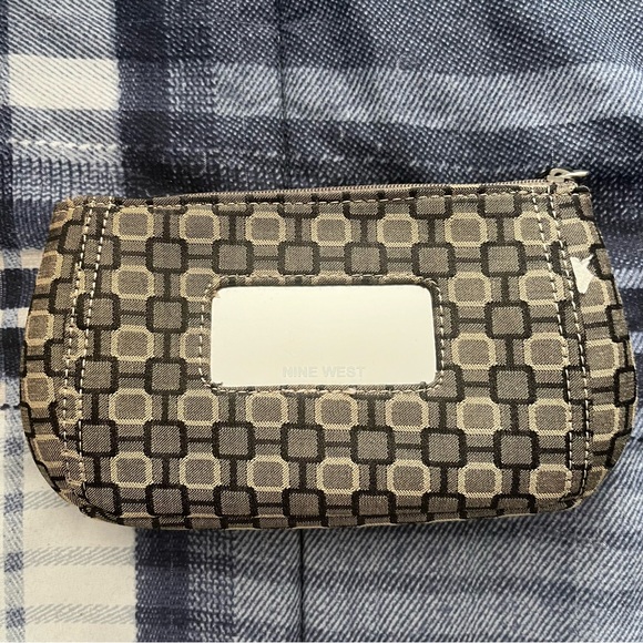 Nine West Mini Purse + Storage Carrier - Picture 6 of 10